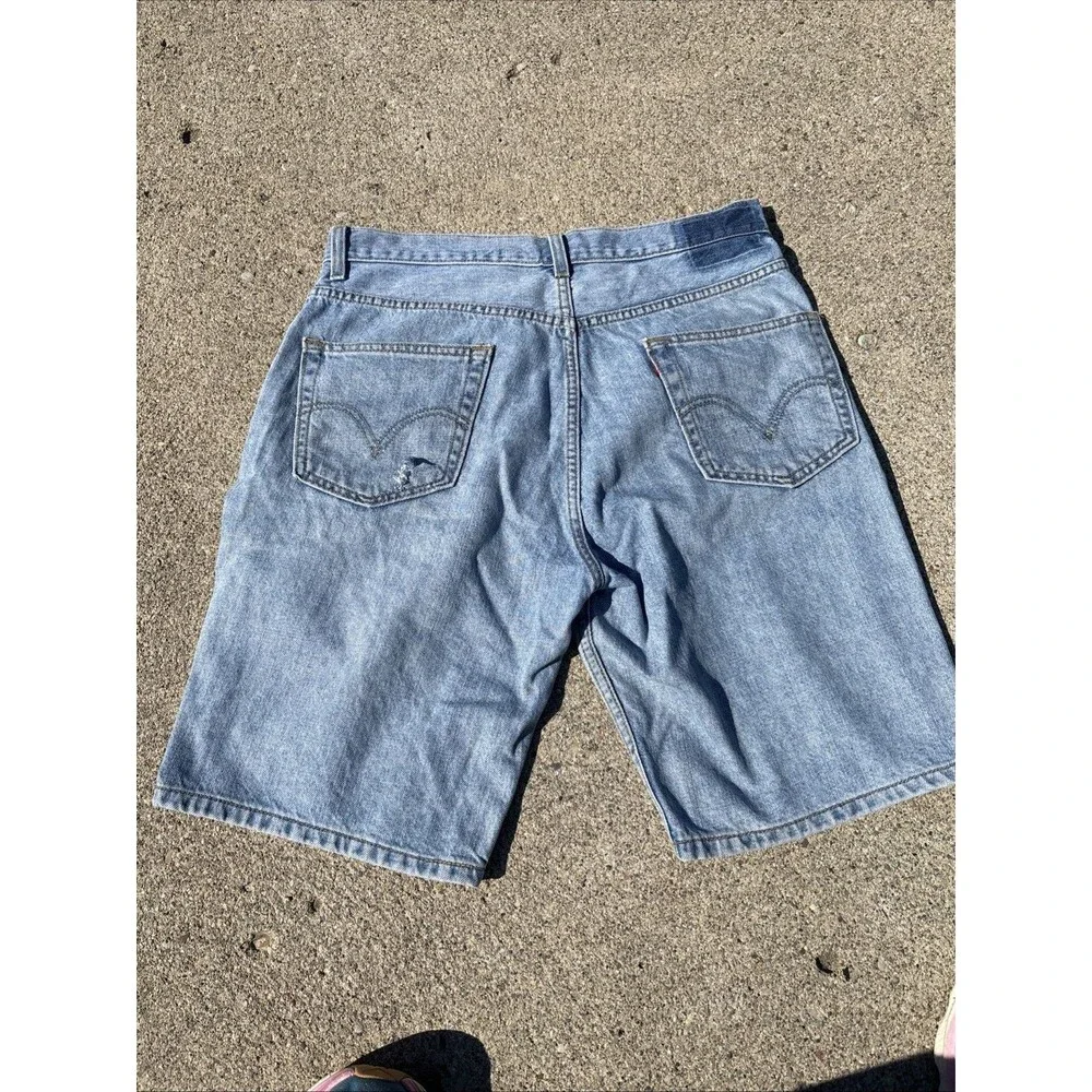 Levis faded distressed
